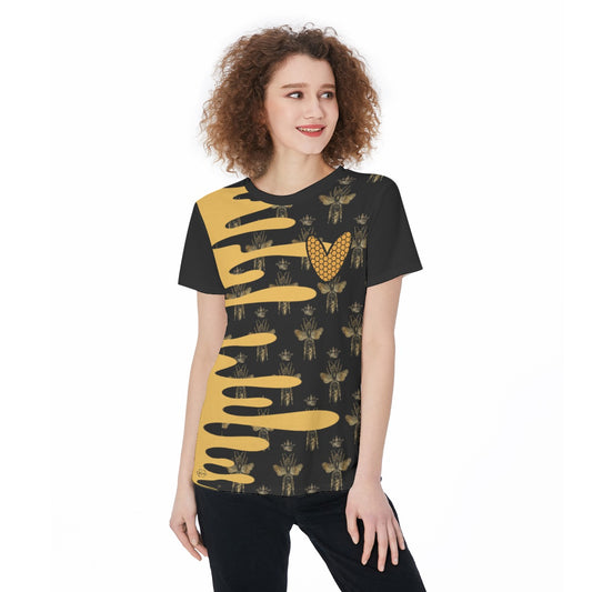 “Bee Heart Warming” Round Neck T-Shirt: This black round neck t-shirt features a bold yellow phrase that reads “I’m A Bee.” Adjacent to the text, a delightful pattern of heart-shaped bees dances across the fabric, infusing warmth and whimsy into the design. 🐝❤️